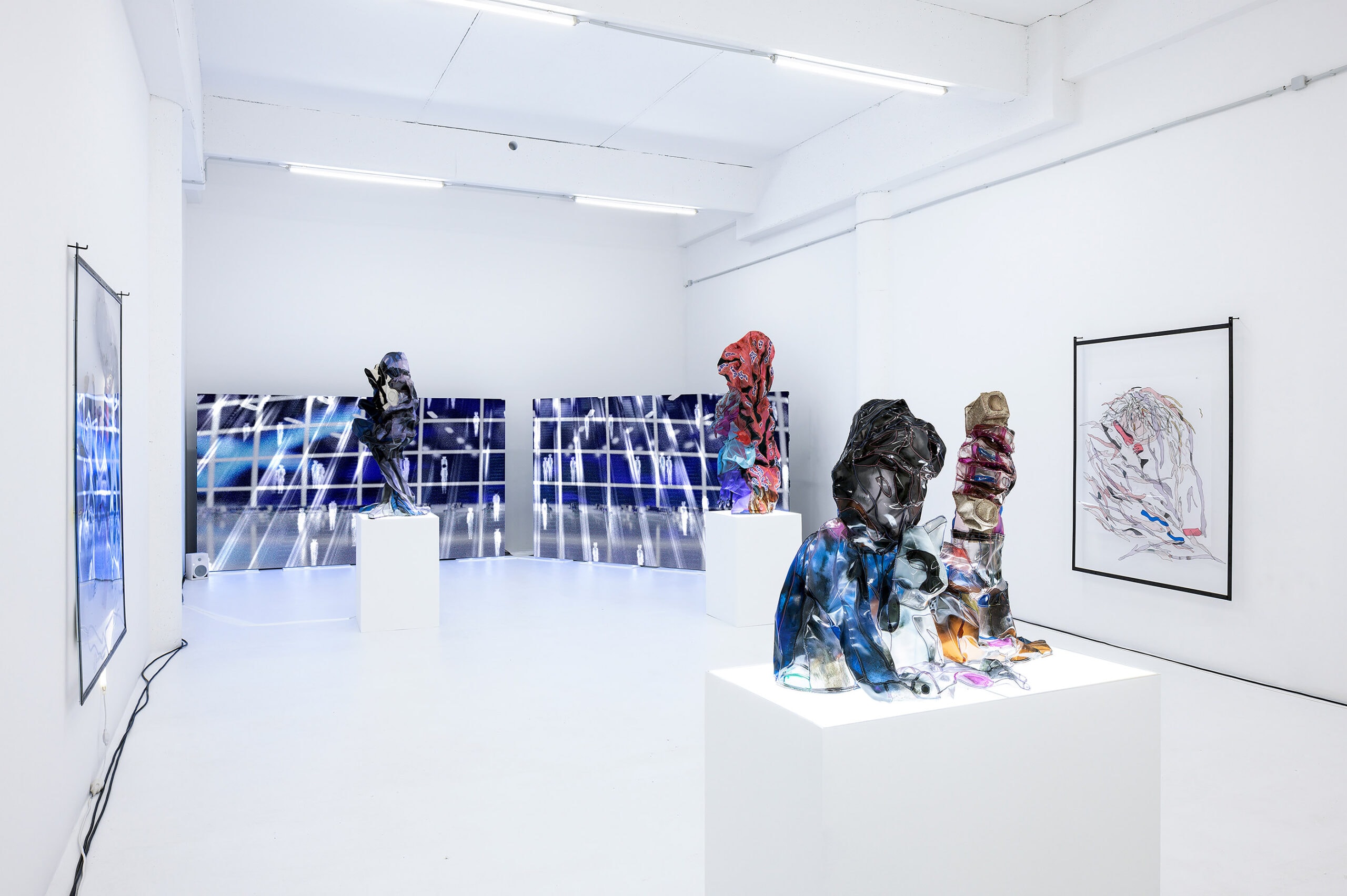 Installation view: SOLID STATE DREAM — exhibition by Fynn Ribbeck